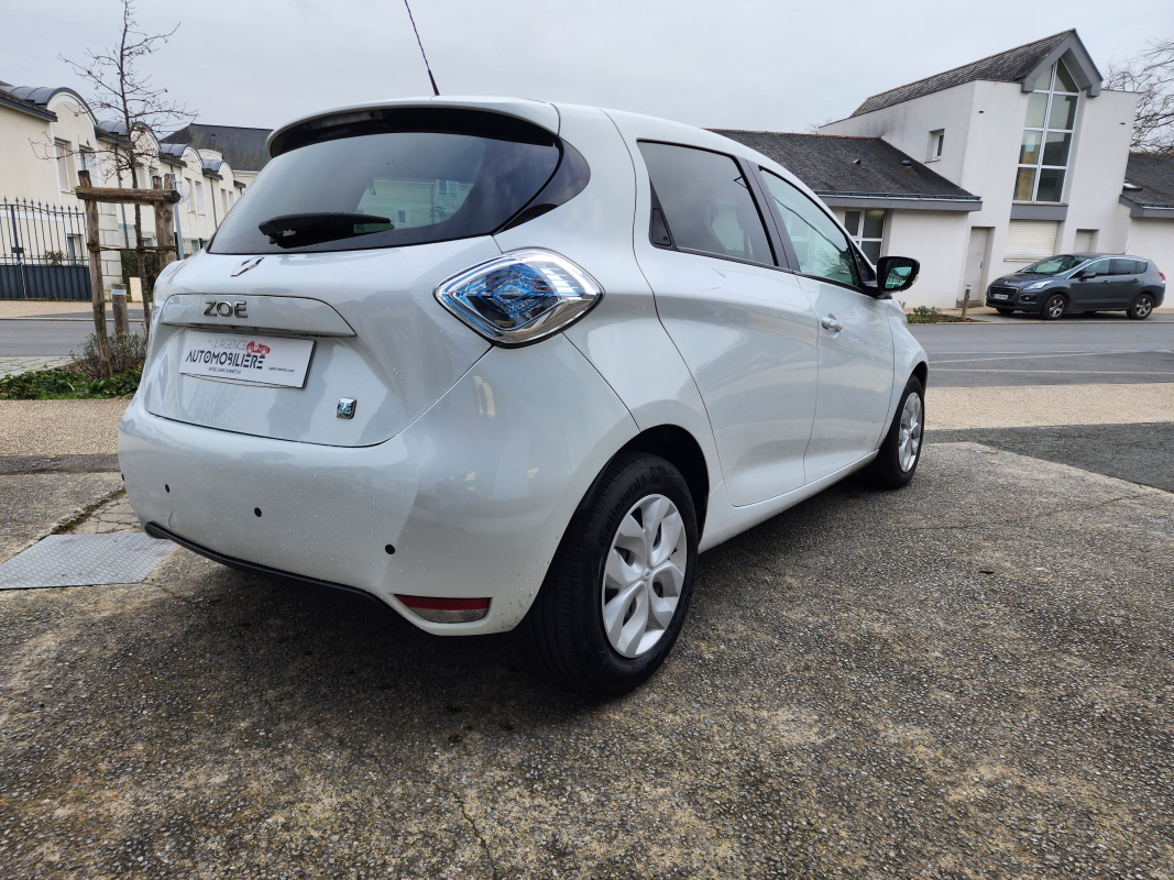 Renault Zoe — 5