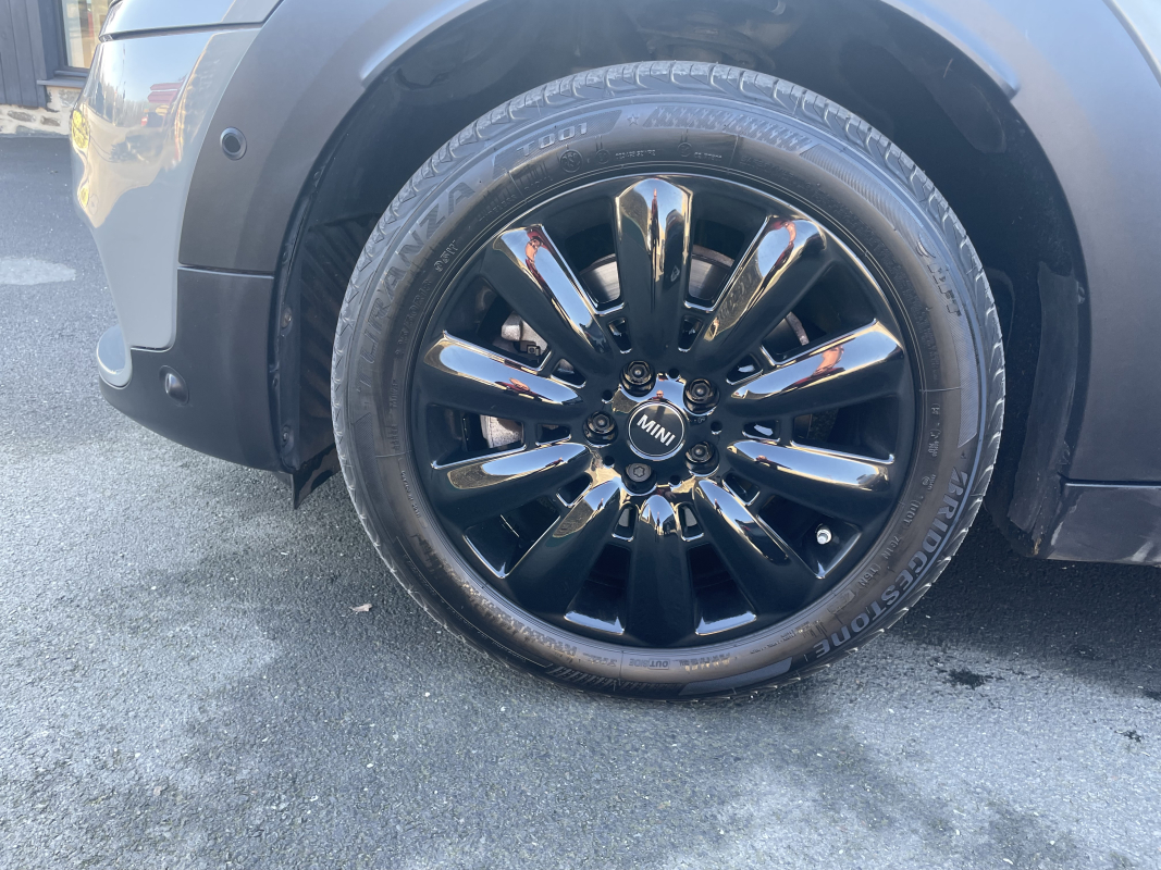 Mini Countryman — 29