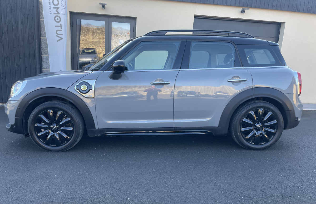 Mini Countryman — 35