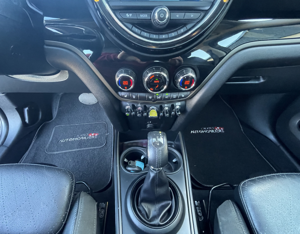 Mini Countryman — 25