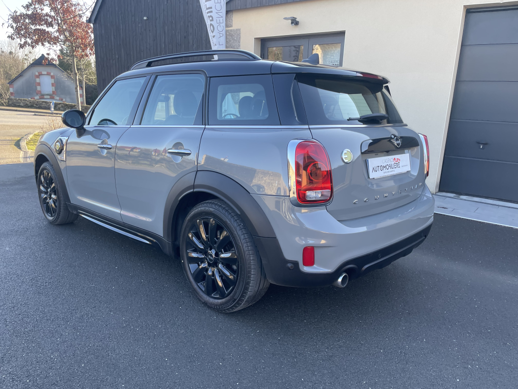 Mini Countryman — 37