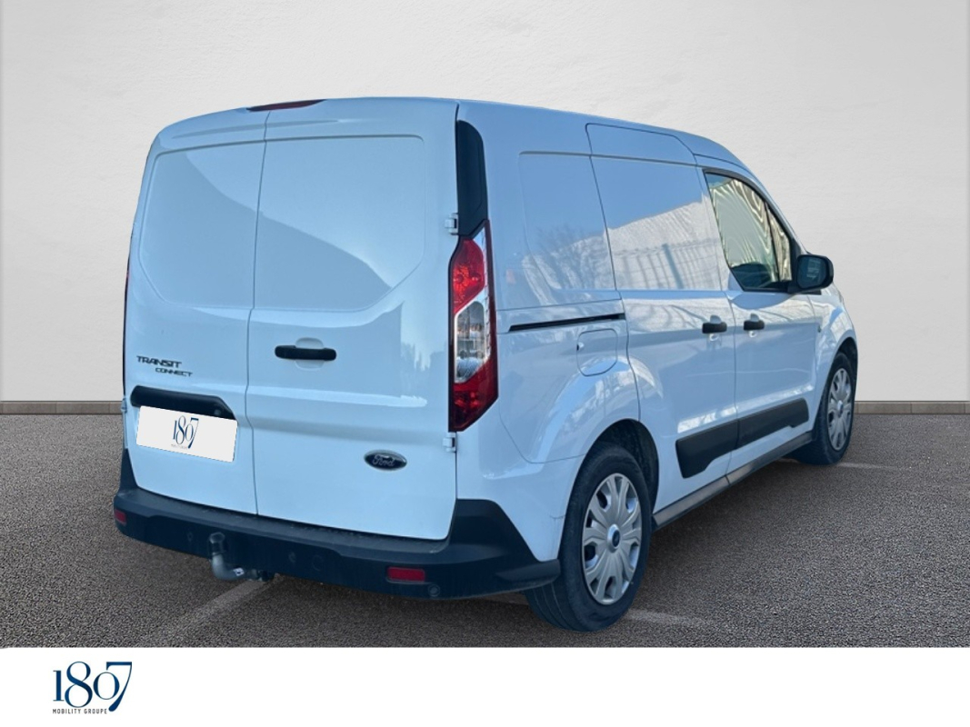 Ford Transit Connect — 5