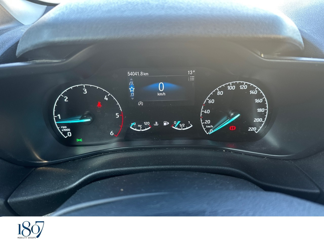 Ford Transit Connect — 10