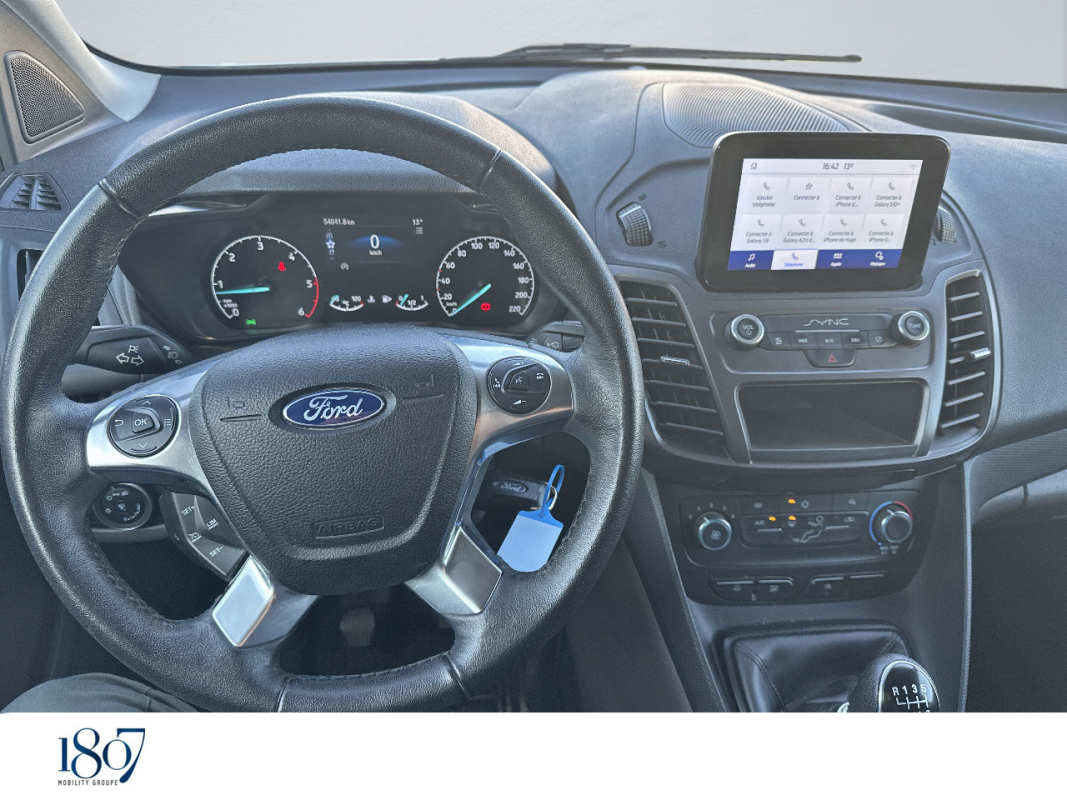 Ford Transit Connect — 11
