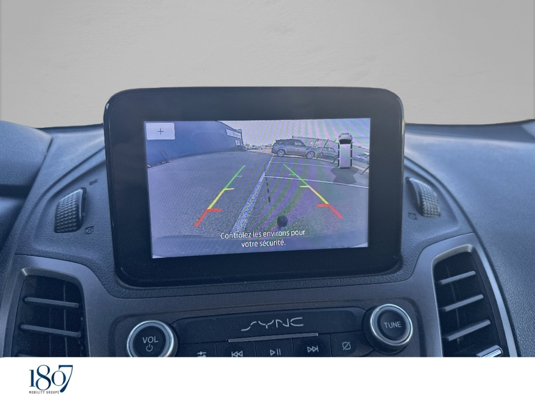 Ford Transit Connect — 15