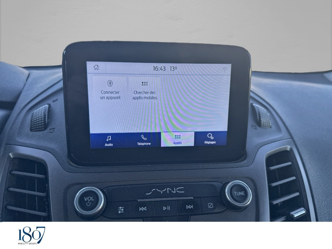 Ford Transit Connect — 16