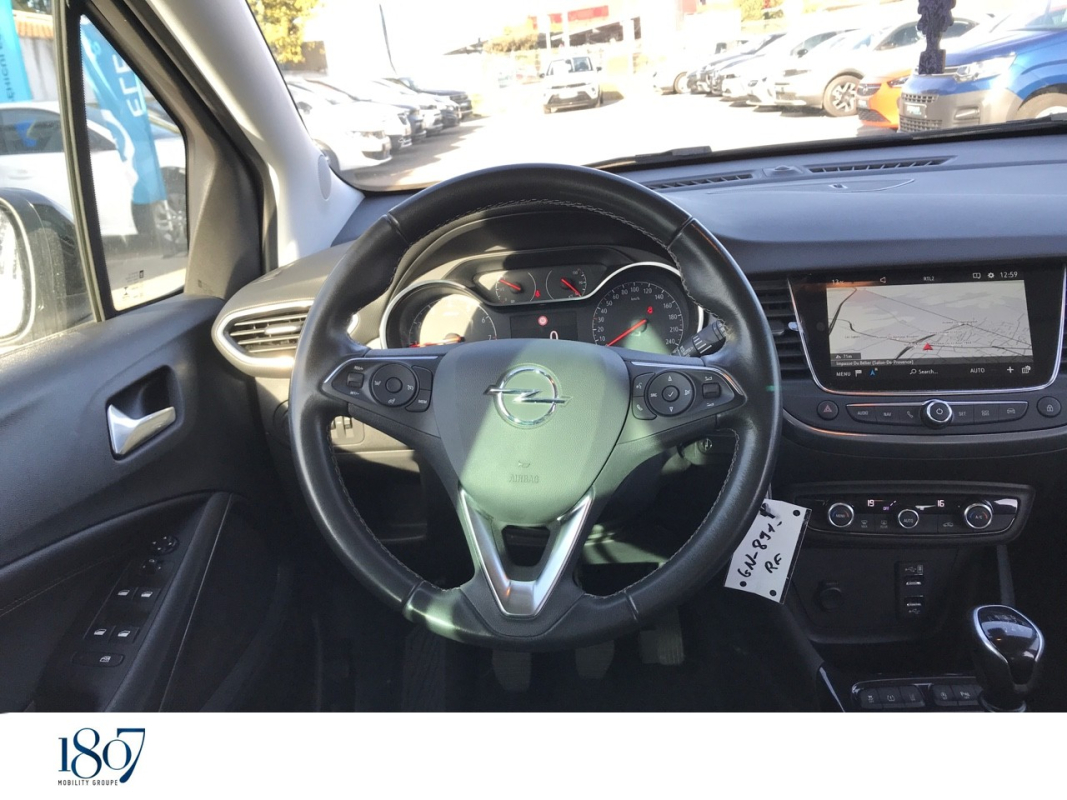 Opel Crossland x — 11