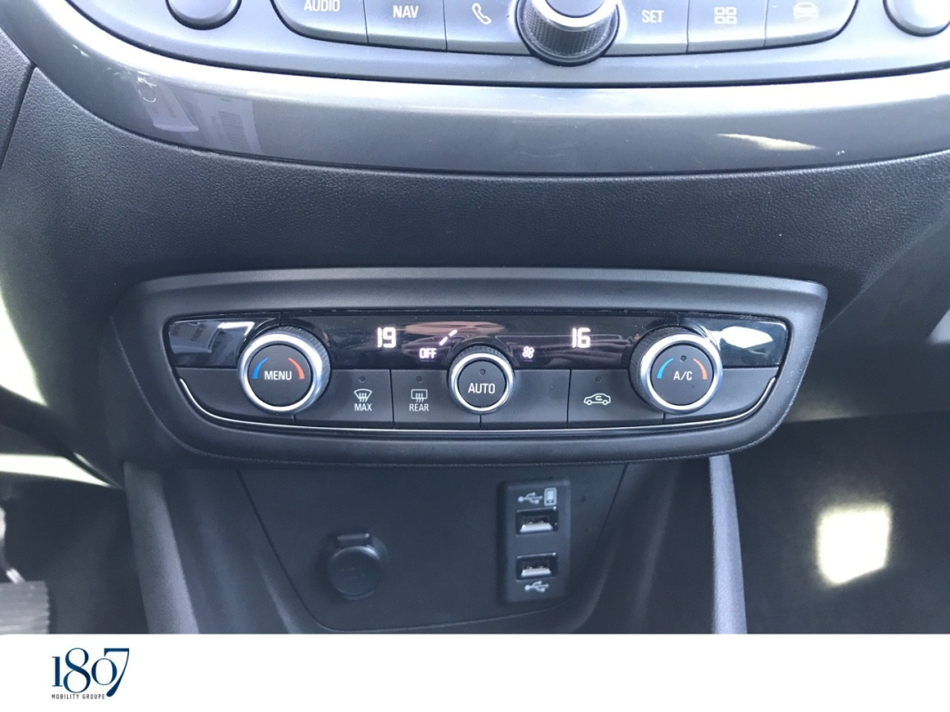 Opel Crossland x — 22