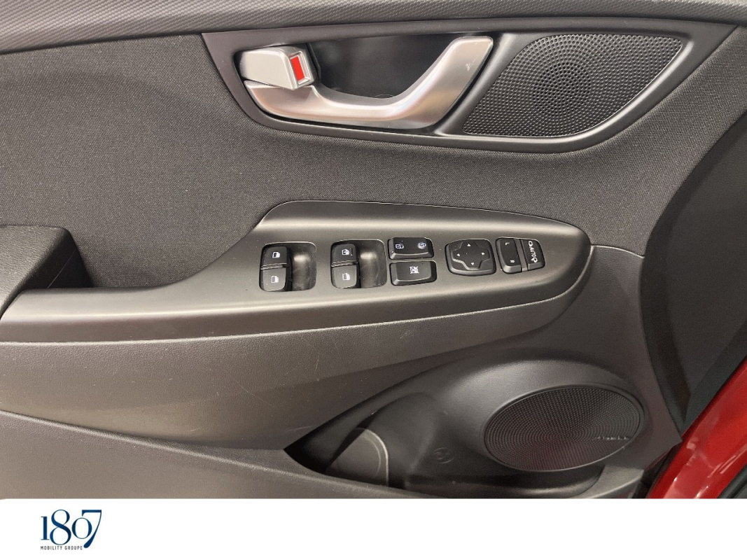 Hyundai KONA — 15