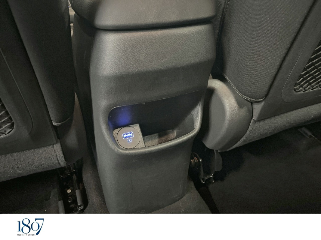 Hyundai KONA — 25