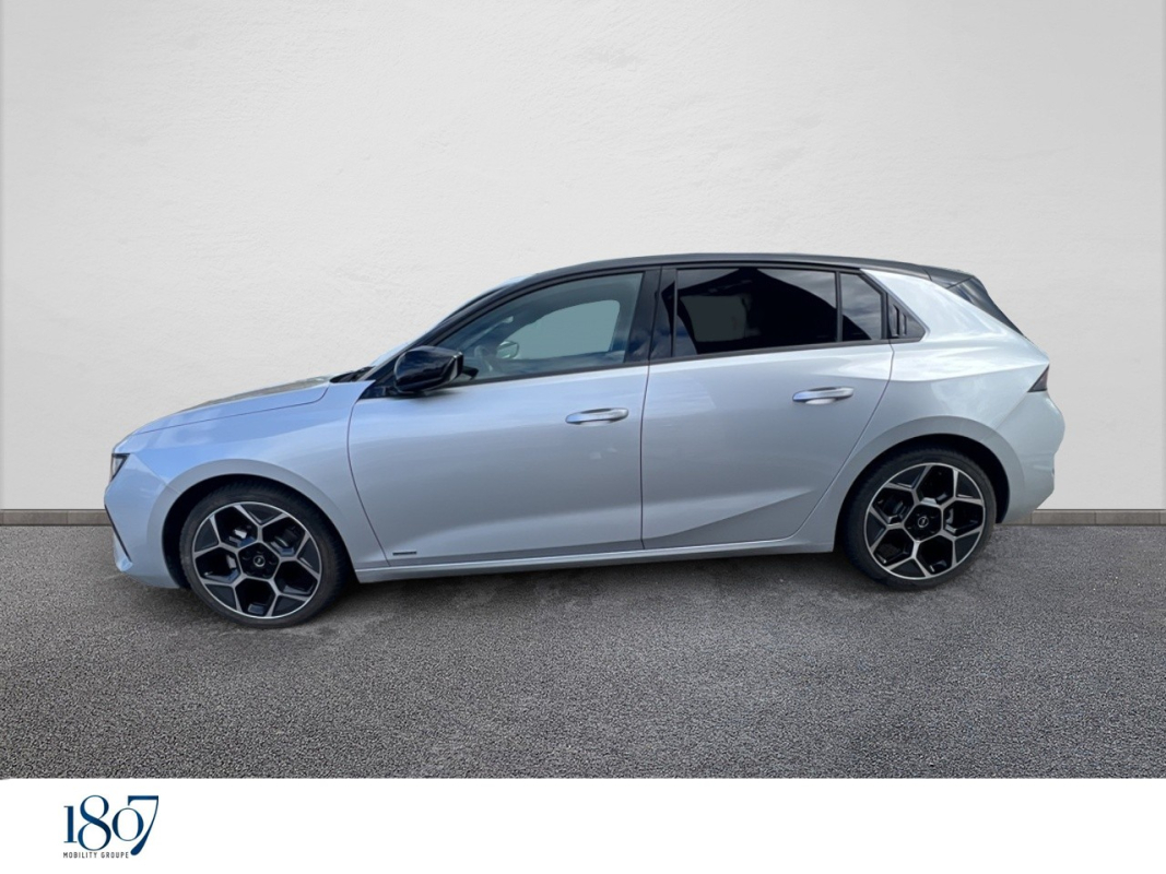 Opel Astra — 3