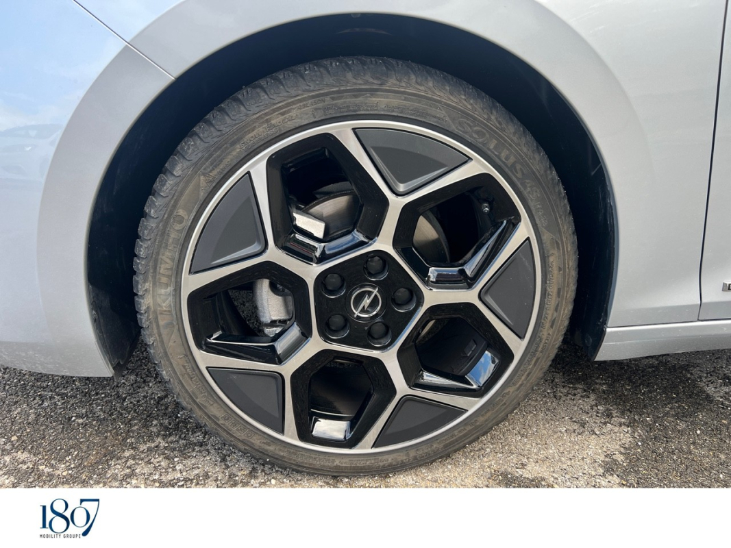Opel Astra — 8
