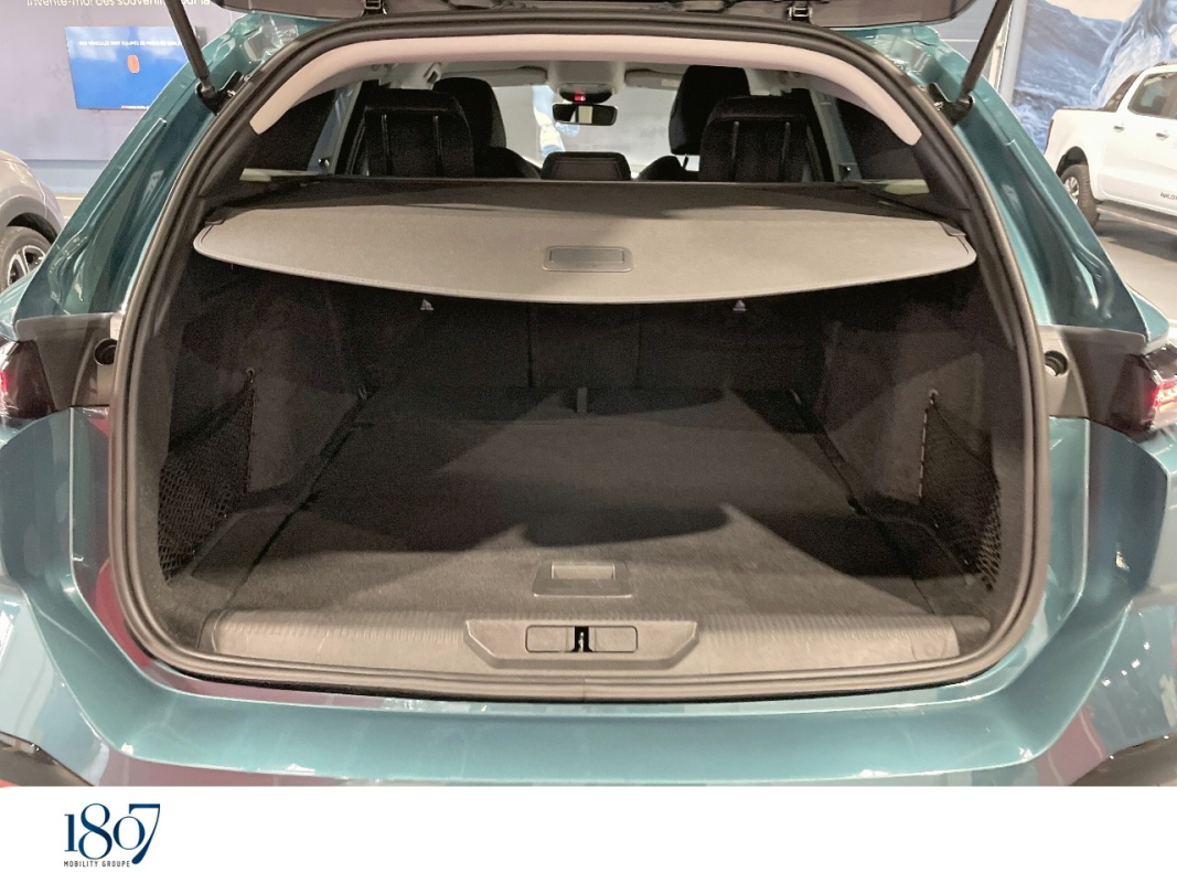 Peugeot 308 SW — 9