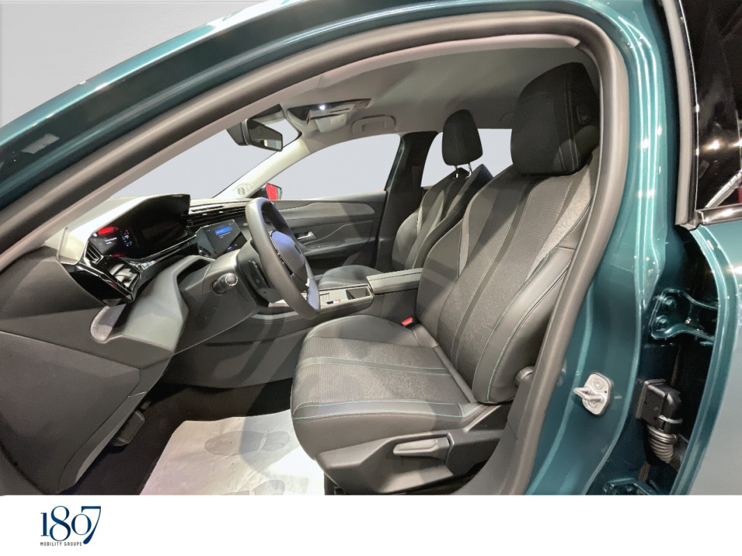 Peugeot 308 SW — 12