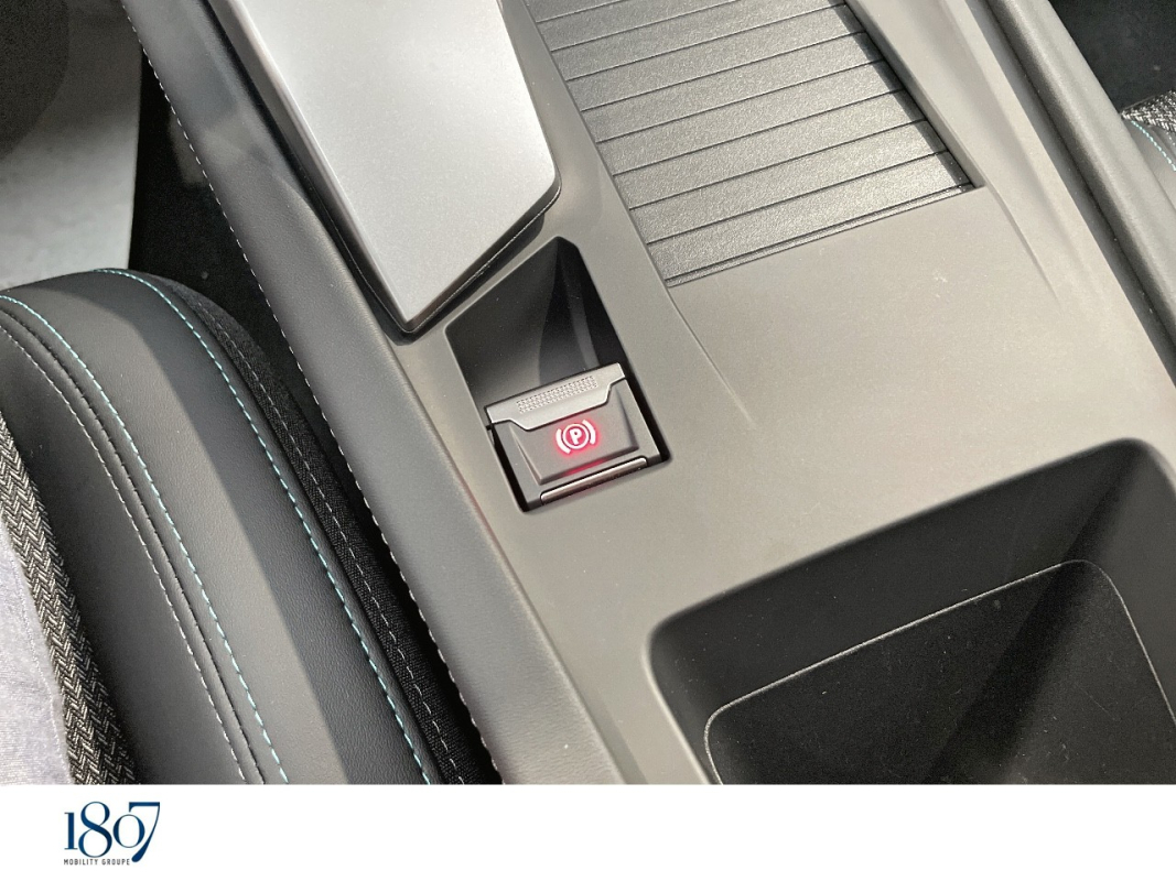 Peugeot 308 SW — 24