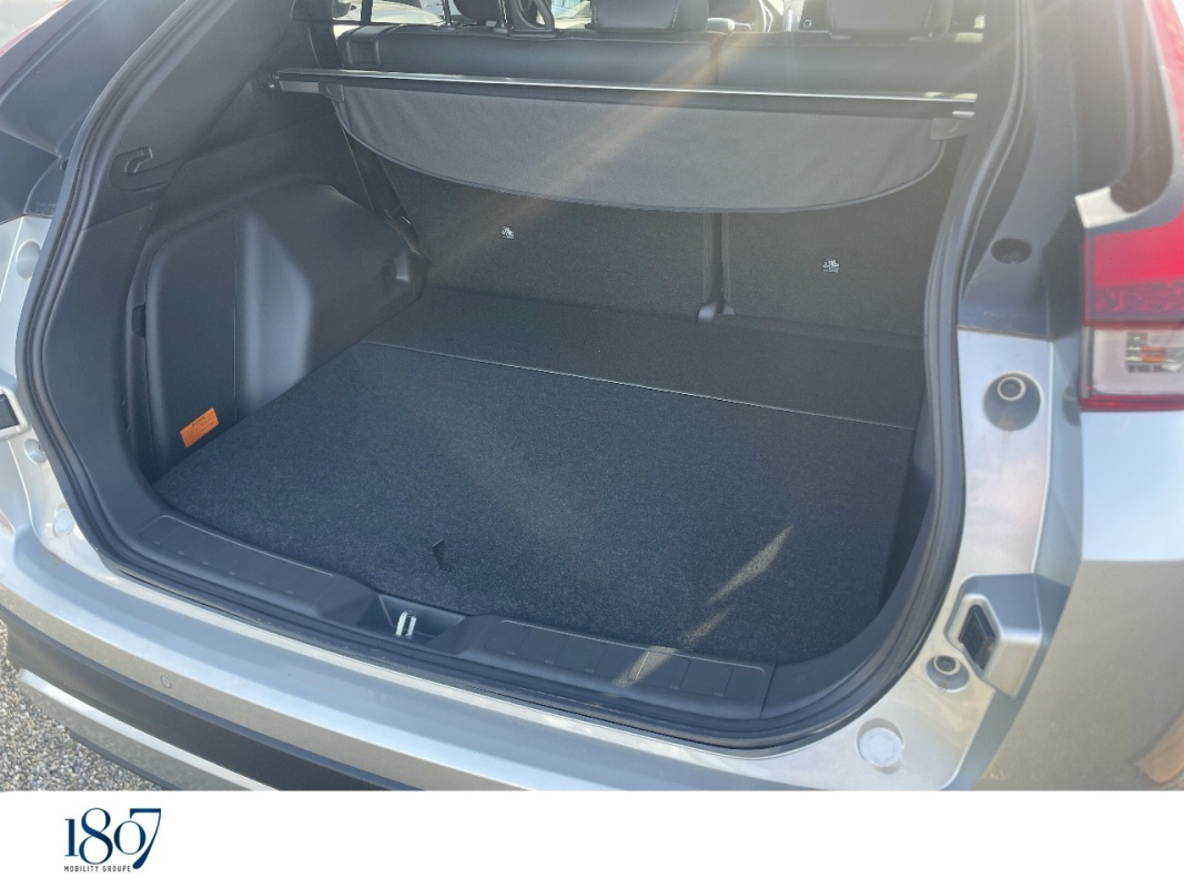 Mitsubishi Eclipse Cross — 9