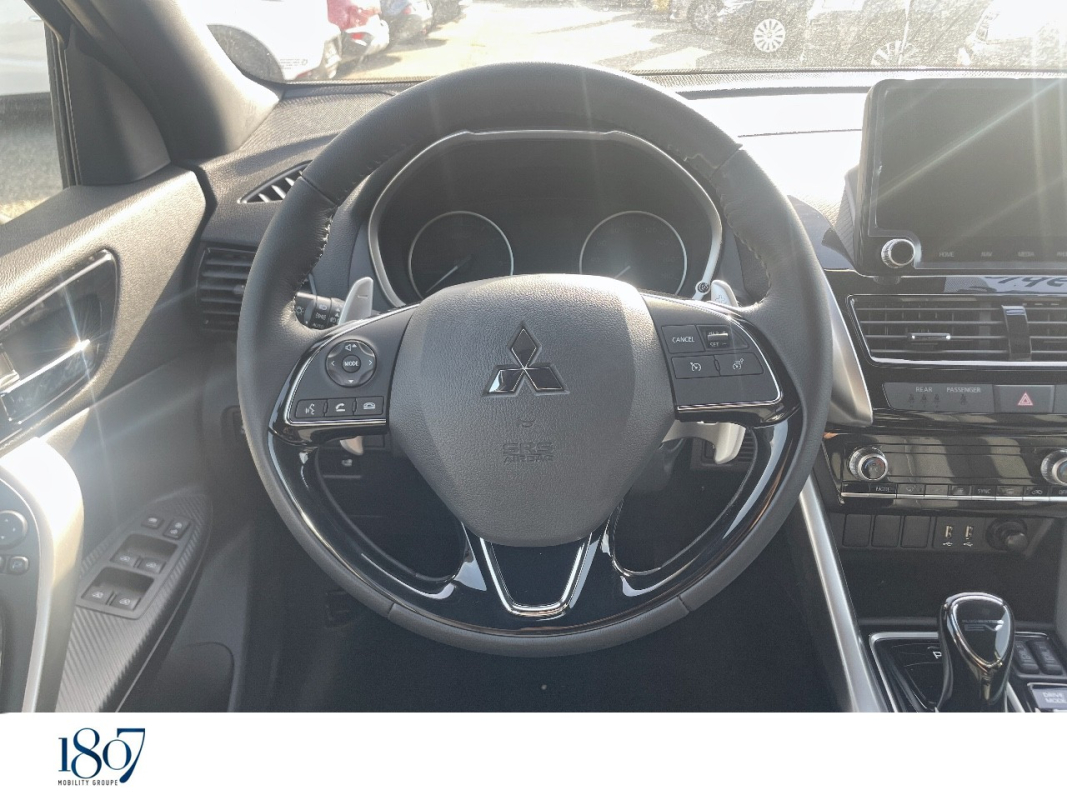 Mitsubishi Eclipse Cross — 11