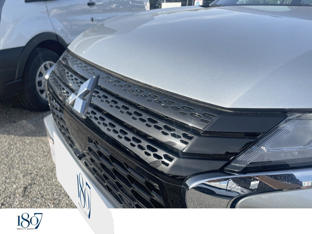 Mitsubishi Eclipse Cross — 15