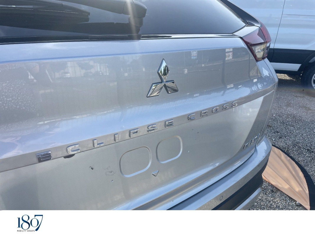 Mitsubishi Eclipse Cross — 20