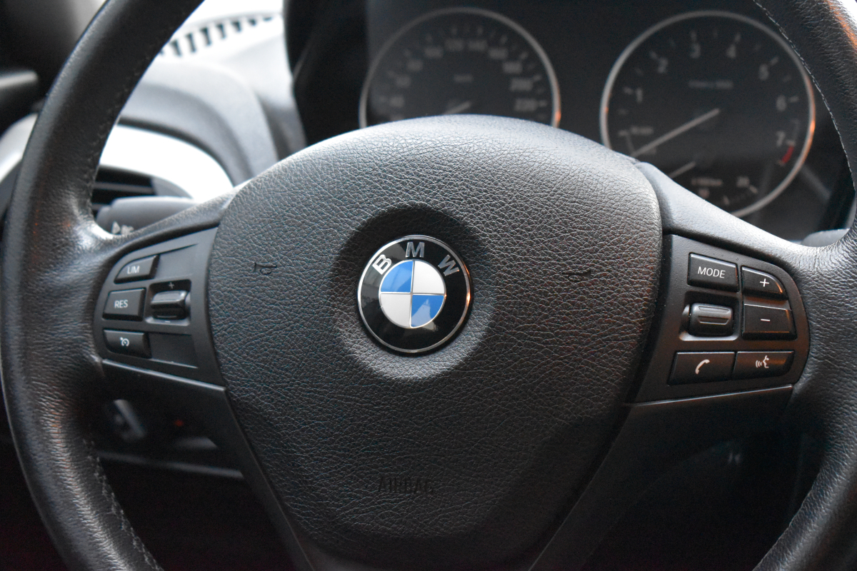 Bmw Série 1 — 13