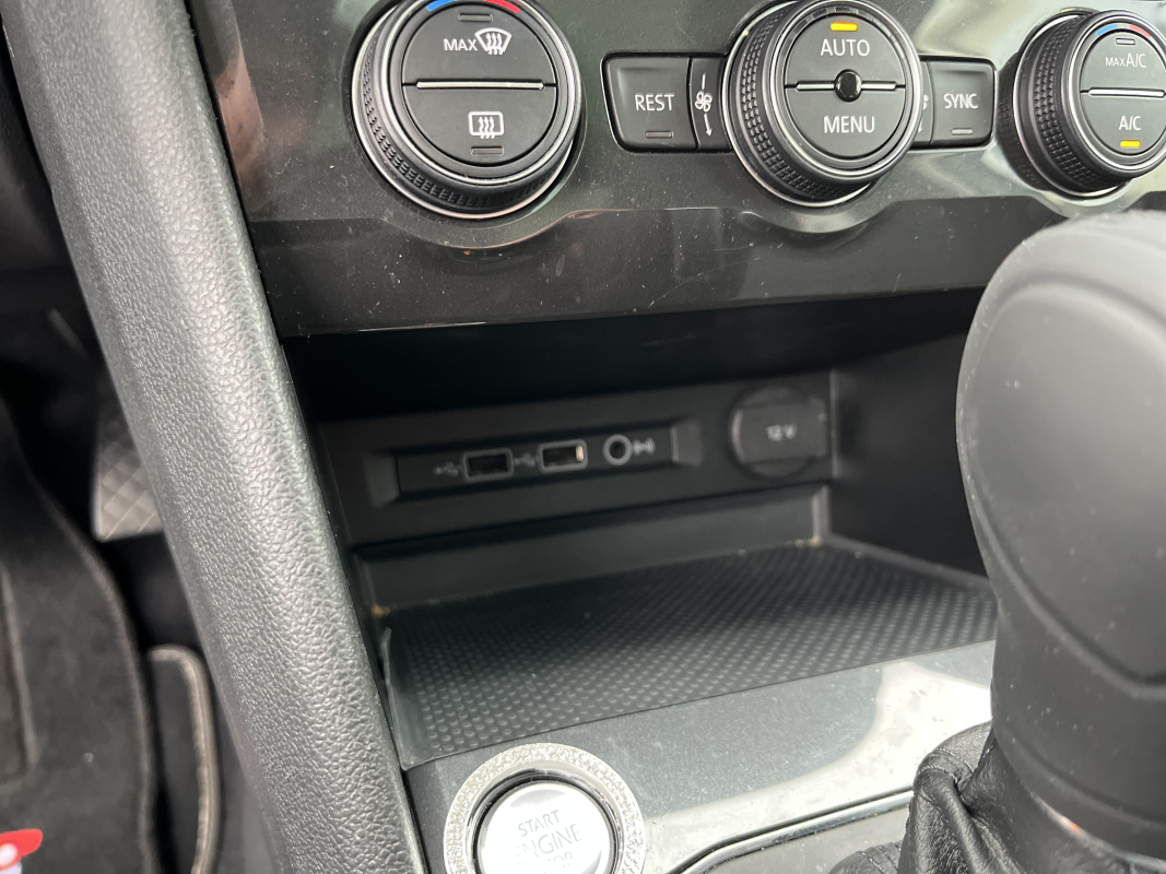 Volkswagen Tiguan Allspace — 28