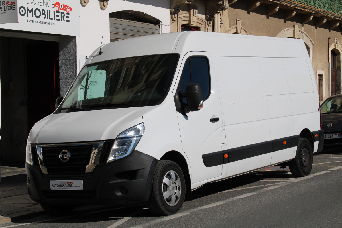 Nissan NV400