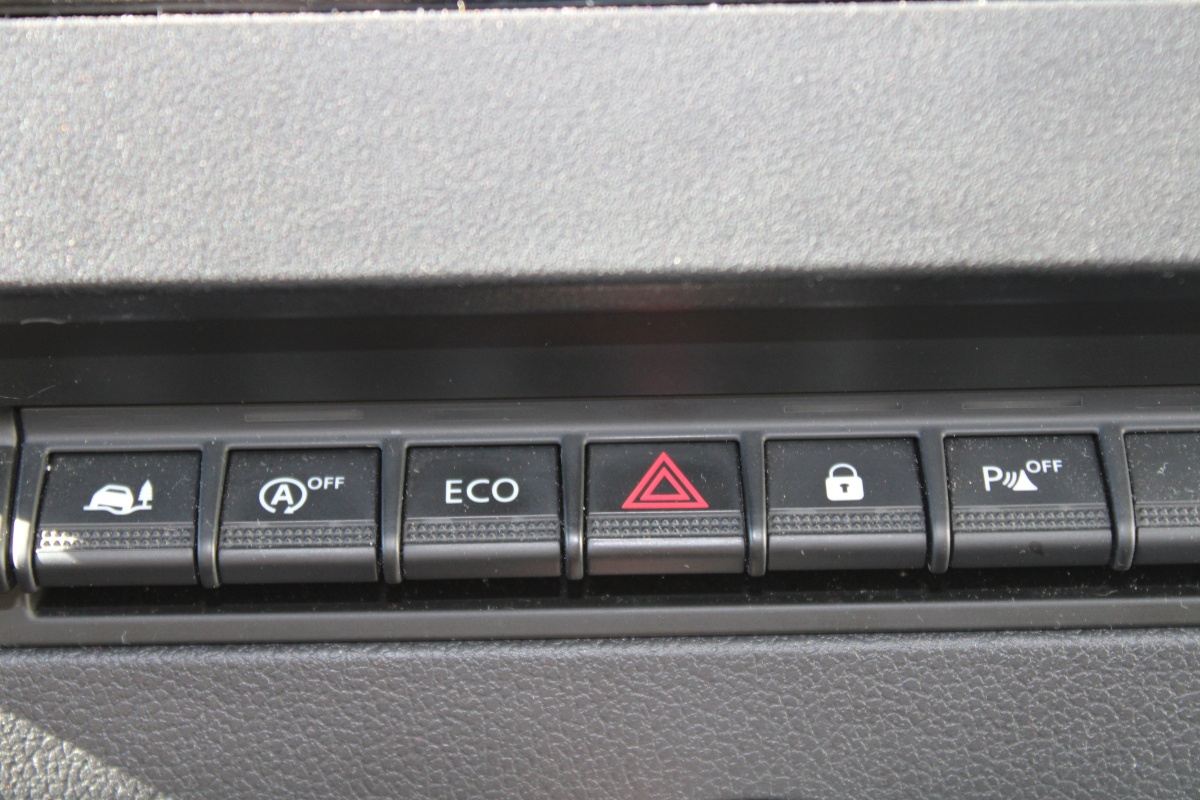 Nissan NV400 — 18