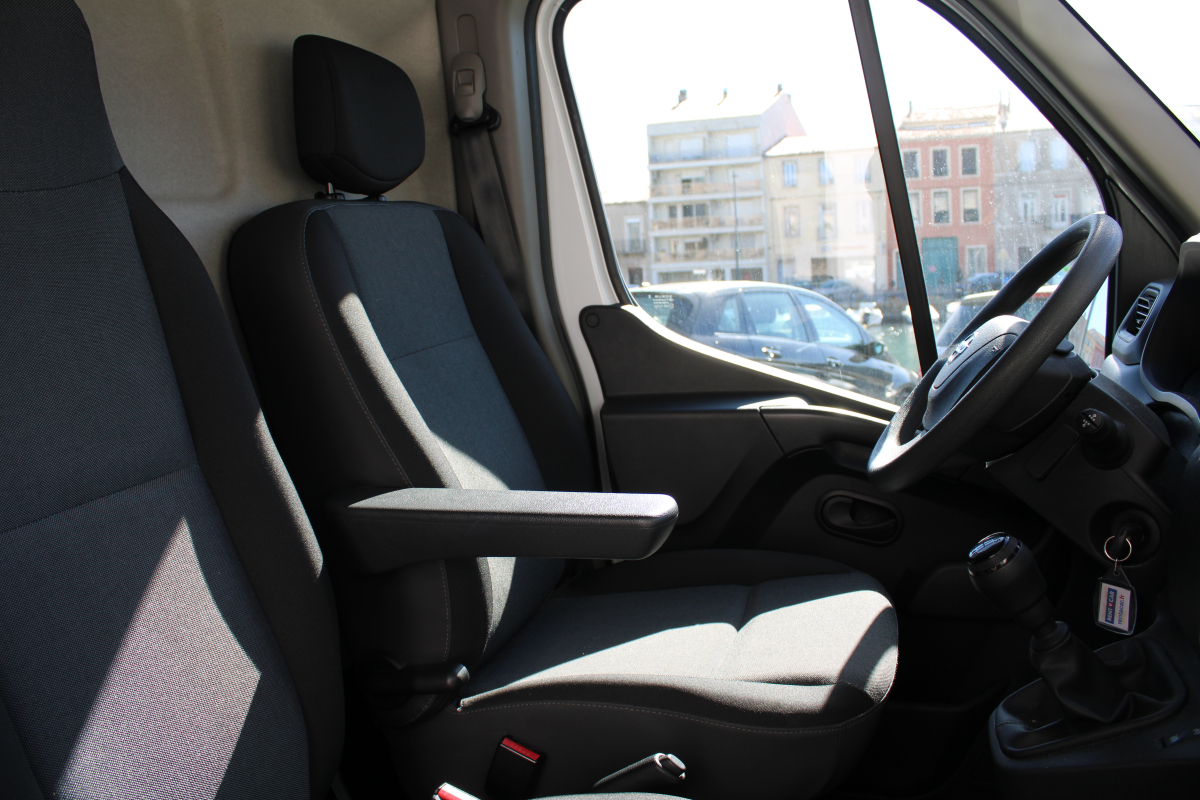 Nissan NV400 — 21