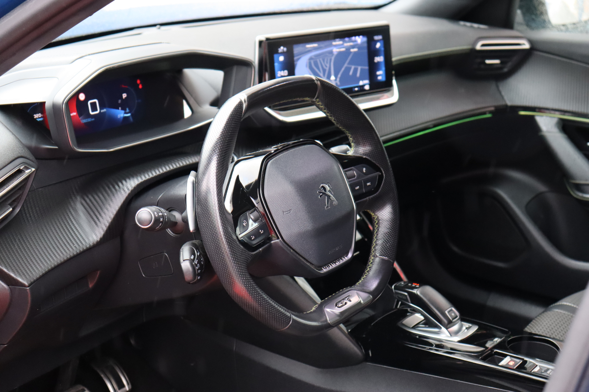 Peugeot 2008 — 26
