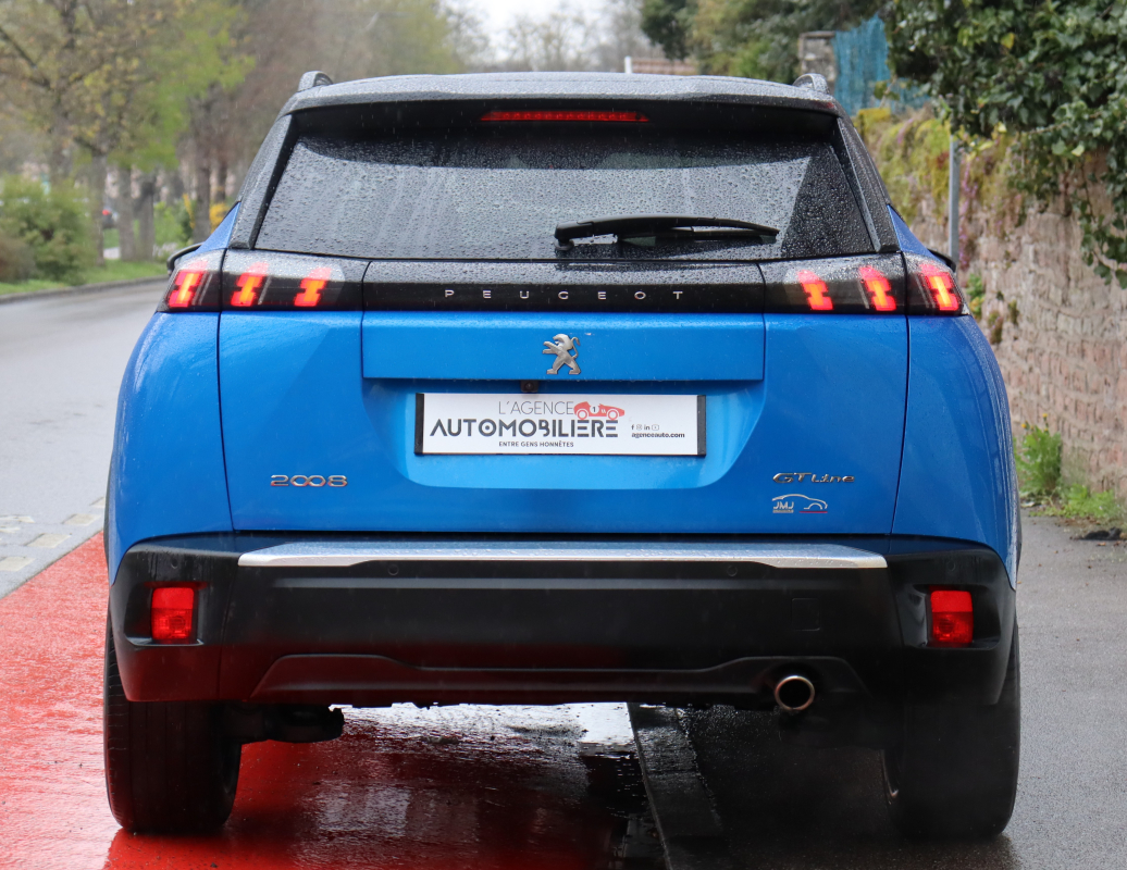 Peugeot 2008 — 4