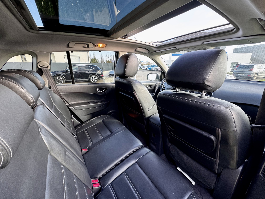 Renault Koleos — 17