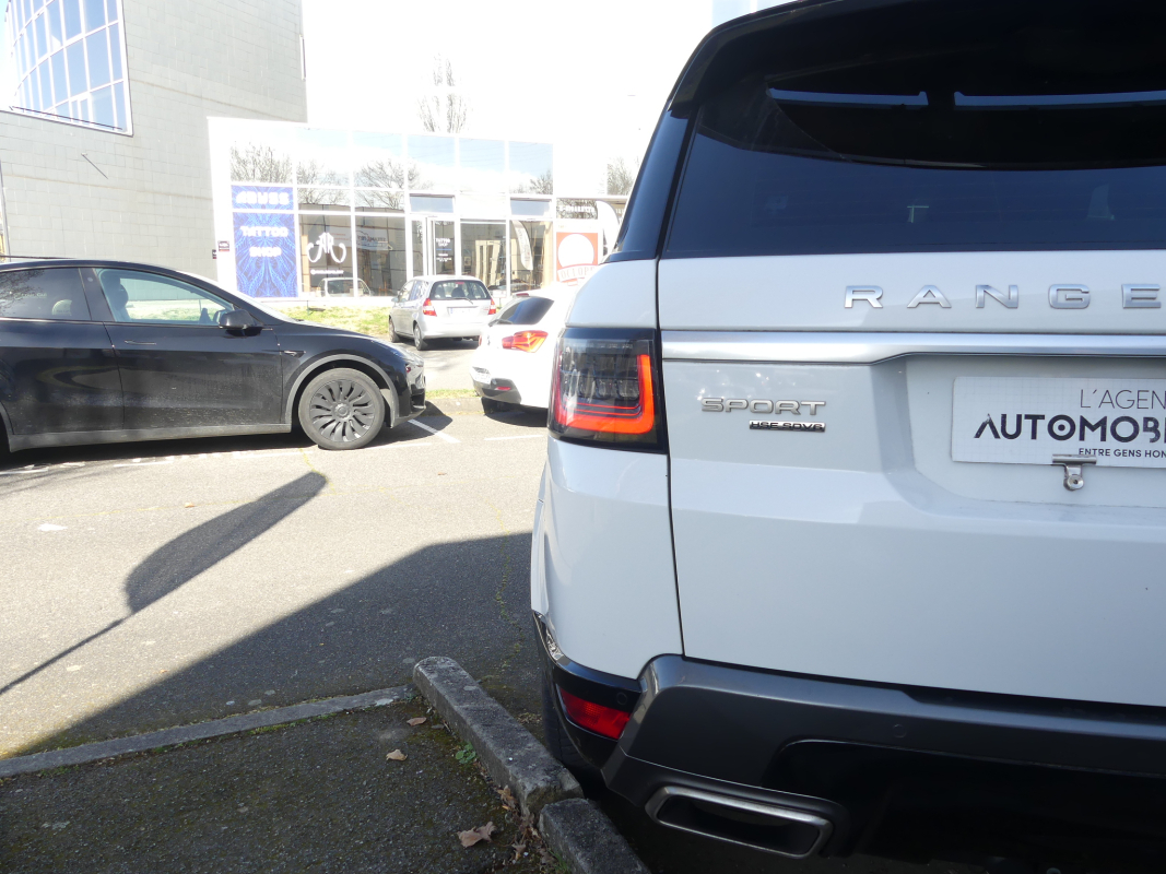 Land Rover Range Rover Sport — 36