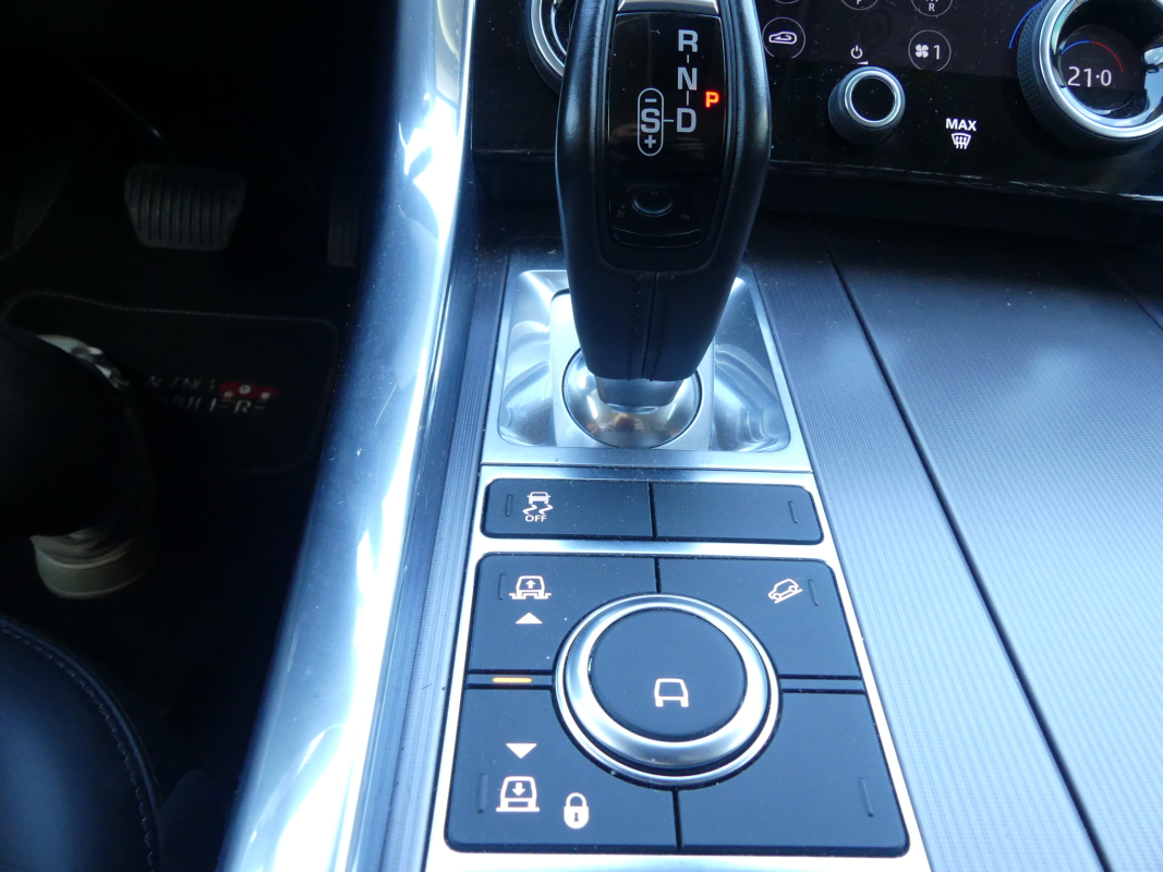 Land Rover Range Rover Sport — 23