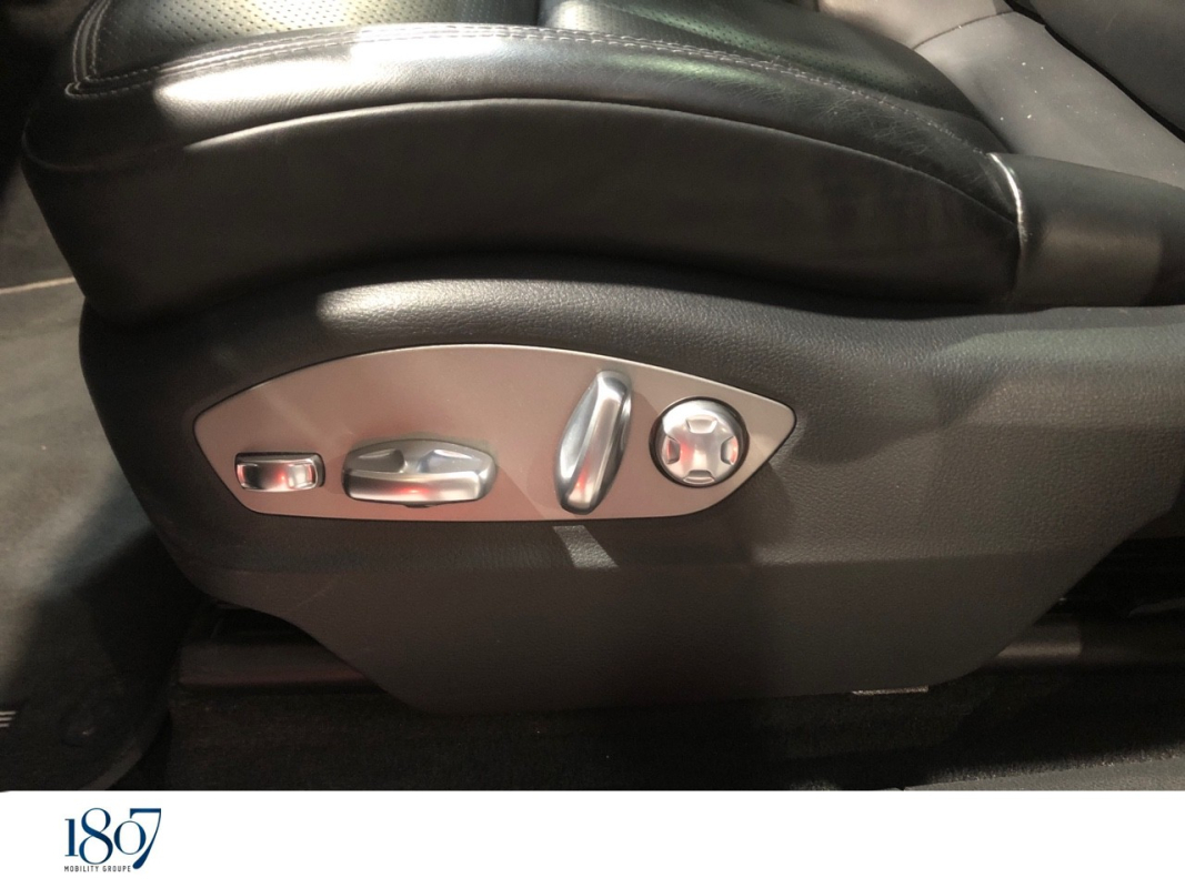 Porsche Macan — 17