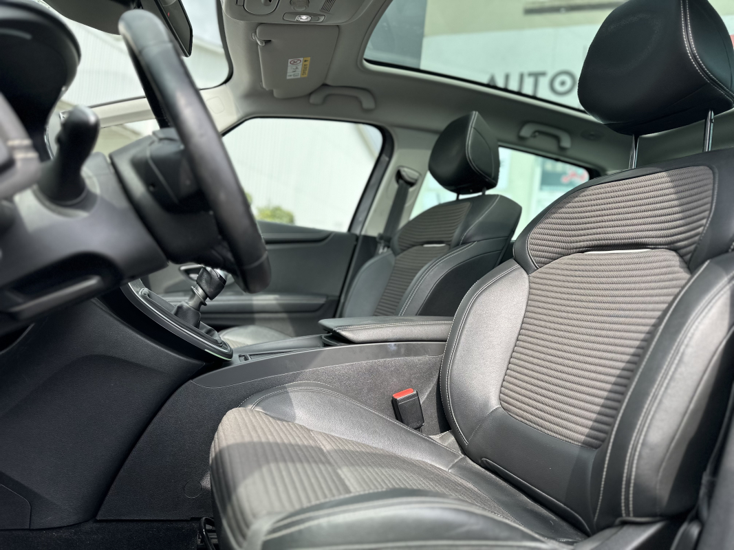 Renault Grand Scenic — 8