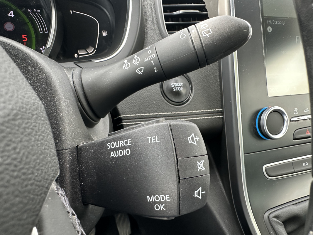 Renault Grand Scenic — 25