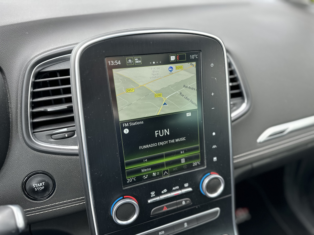 Renault Grand Scenic — 27