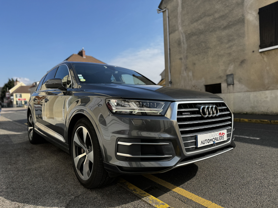 Audi Q7 — 3