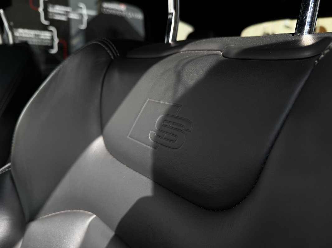 Audi Q7 — 16
