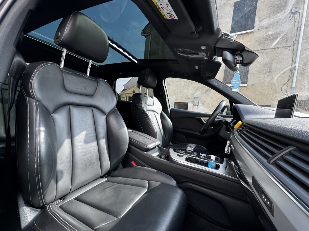 Audi Q7 — 15