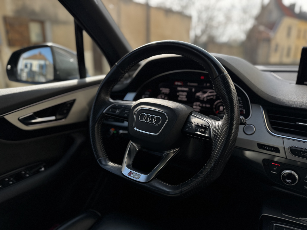Audi Q7 — 17