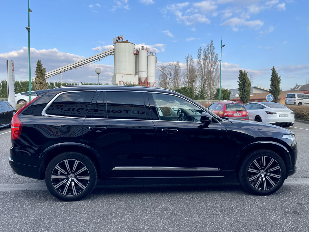 Volvo XC90 — 13