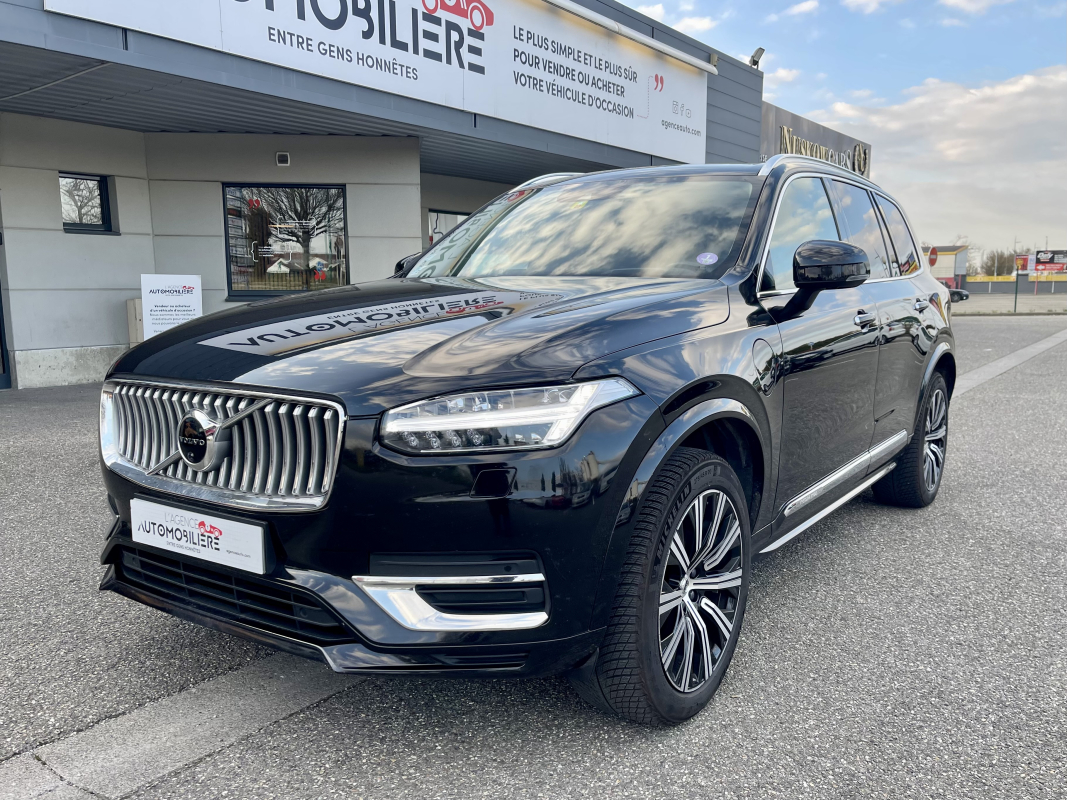 Volvo XC90 — 3