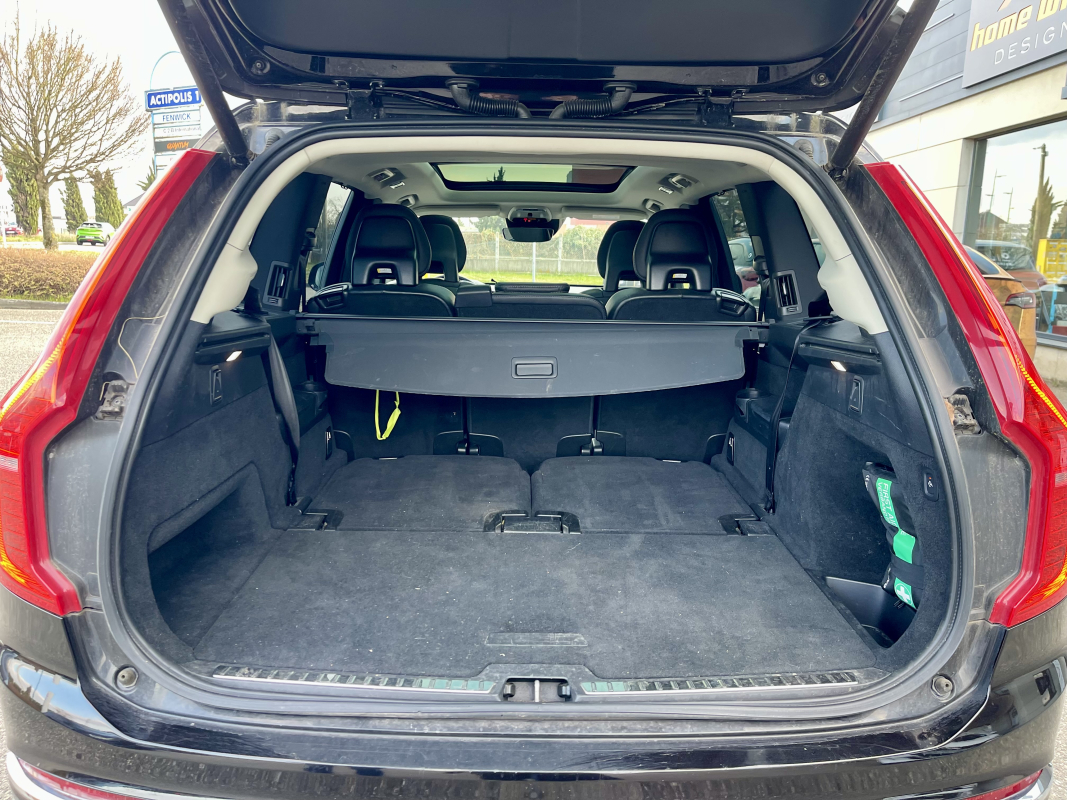 Volvo XC90 — 41