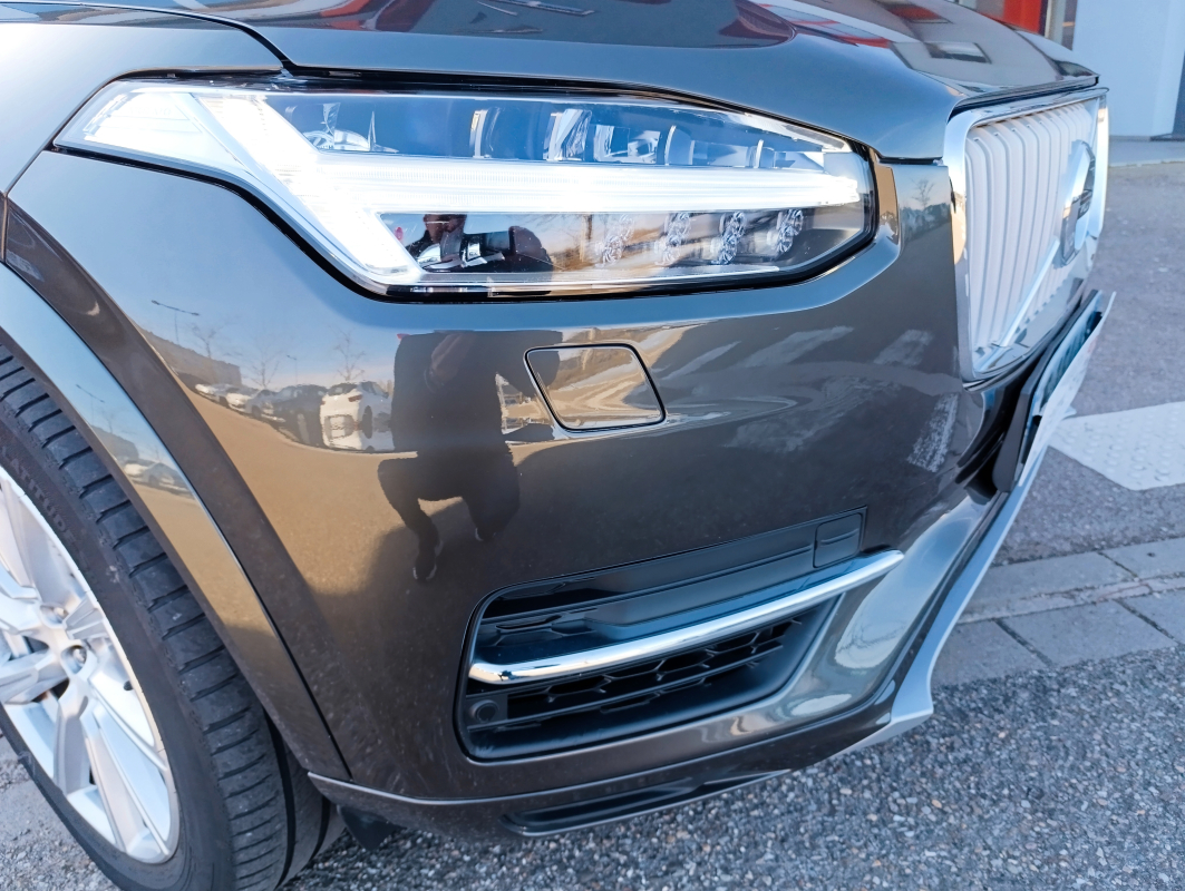 Volvo XC90 — 26