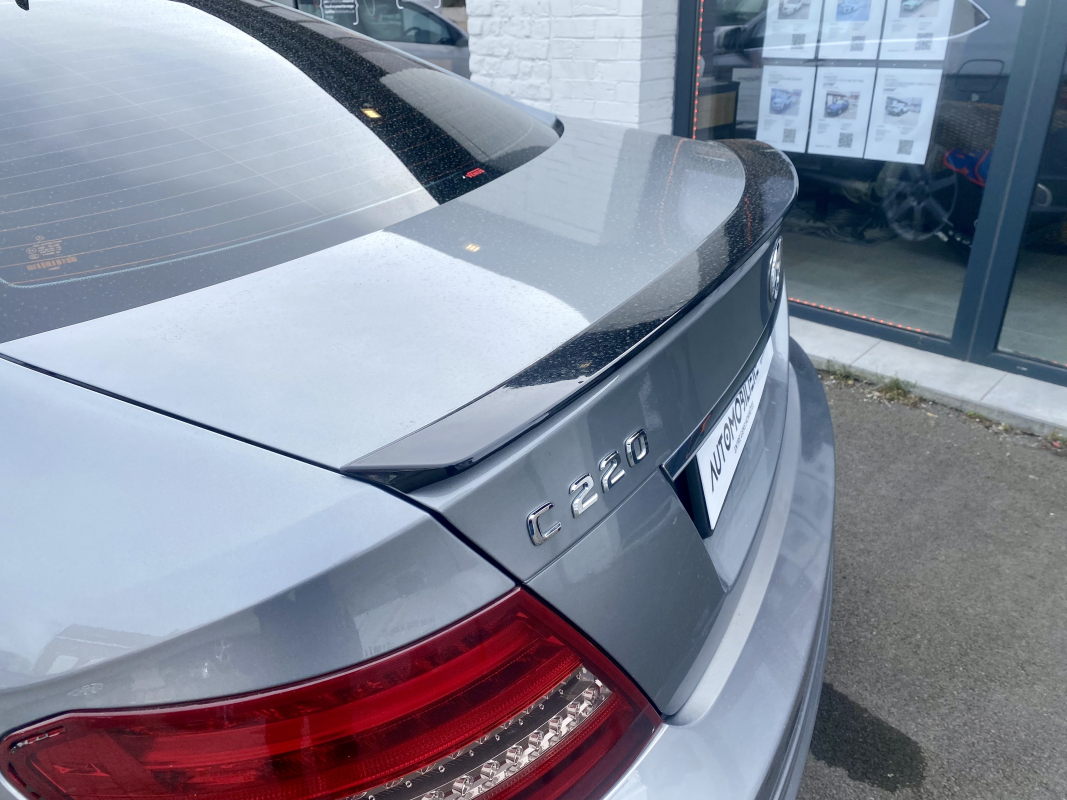 Mercedes Classe C — 19