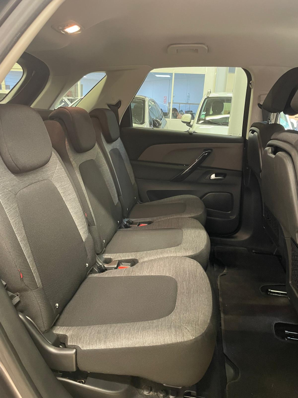 Citroen C4 Picasso — 9