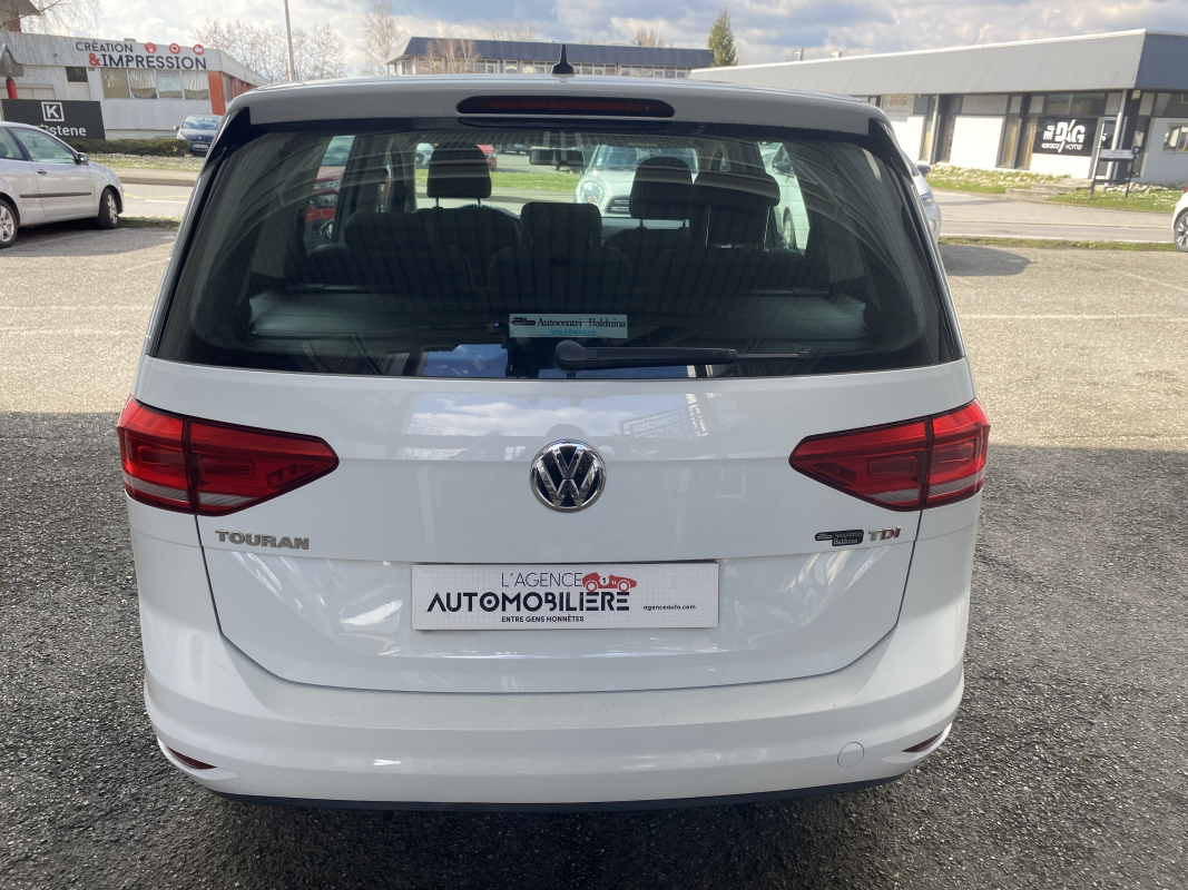 Volkswagen Touran — 7
