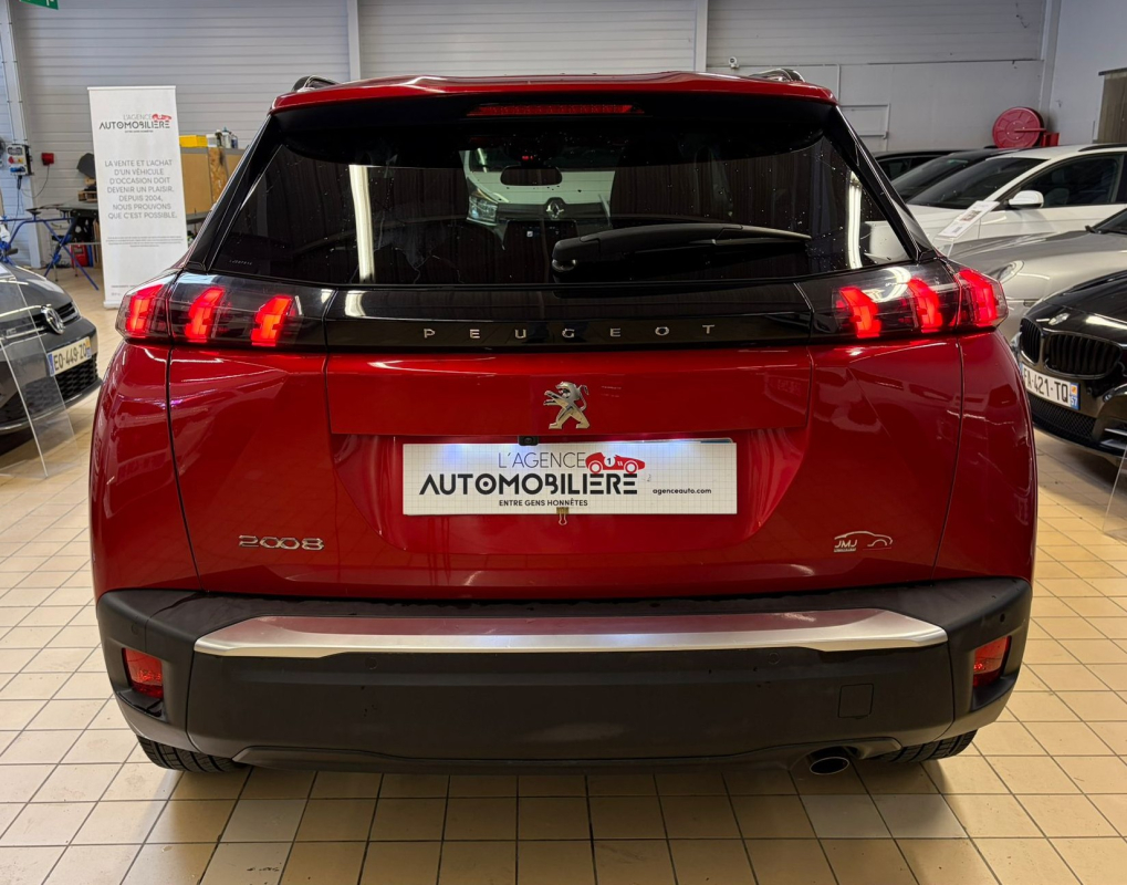 Peugeot 2008 — 5