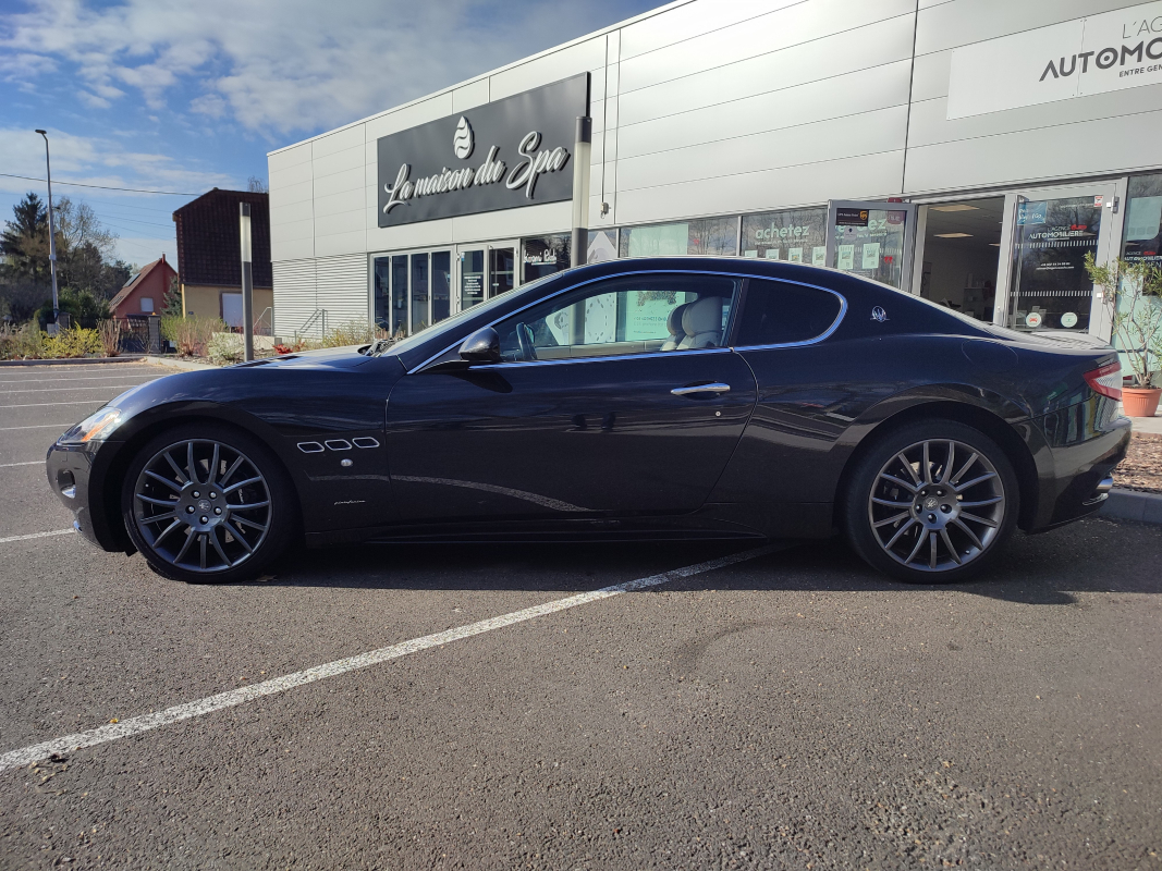 Maserati Granturismo — 2